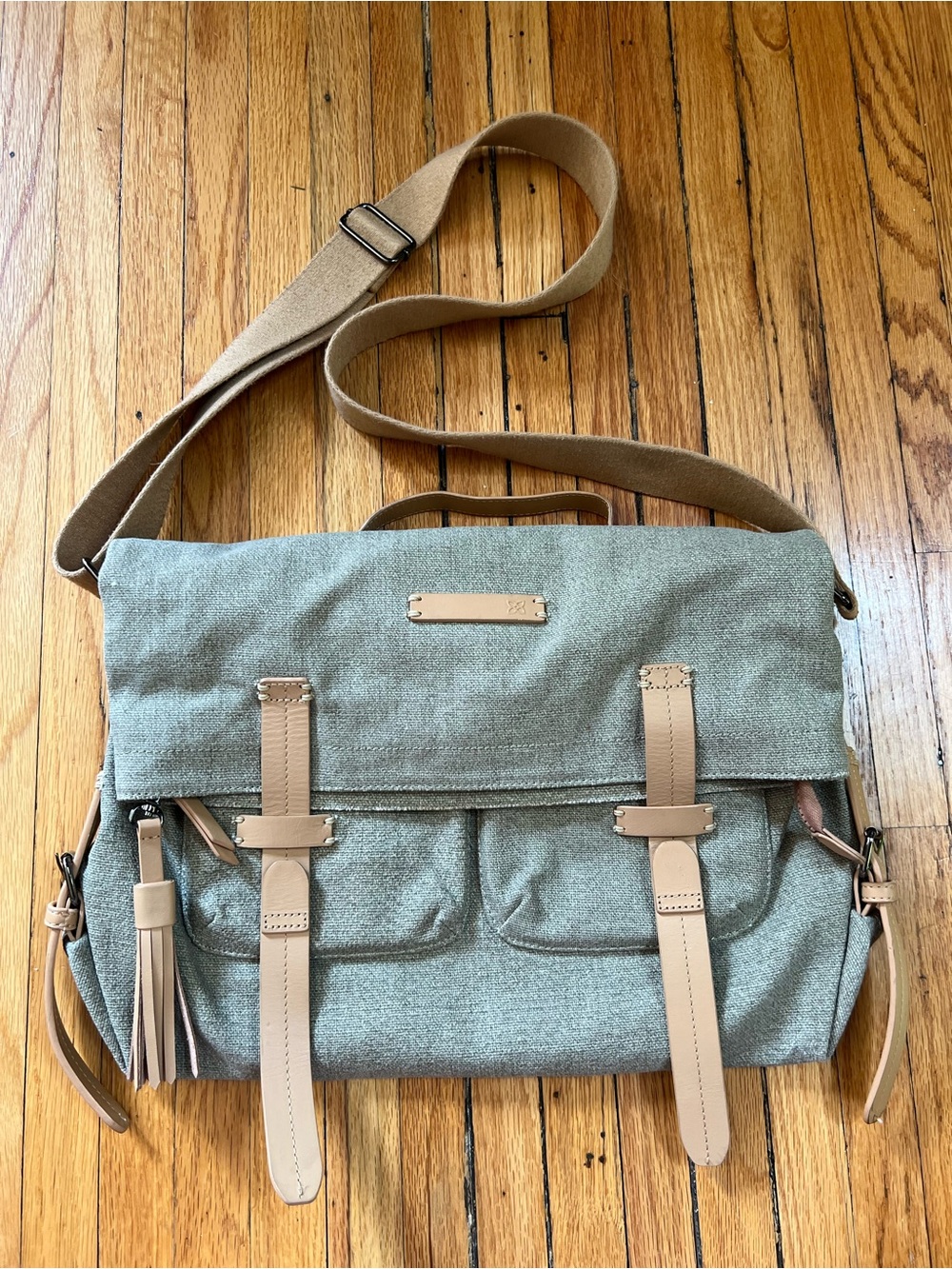 Sherpani sage green and tan laptop messenger bag
